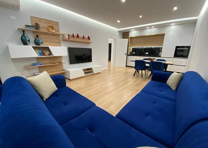 아파트 8th Floor Luxury 티라나